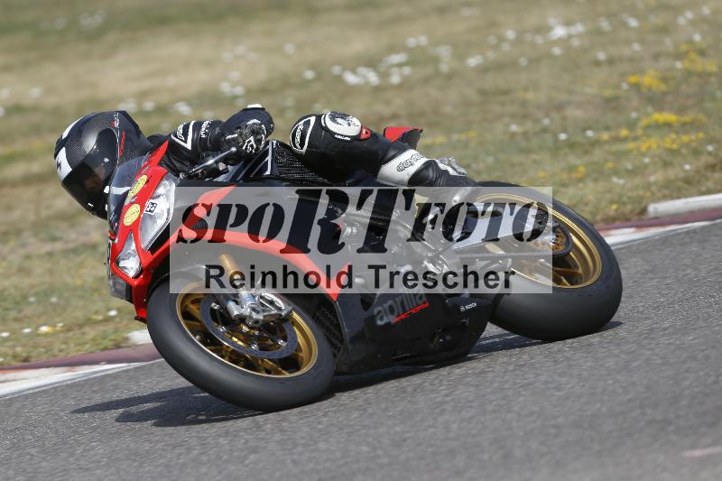 /37 09.08.2026  Pluess Motosport ADR/Freies Fahren/78